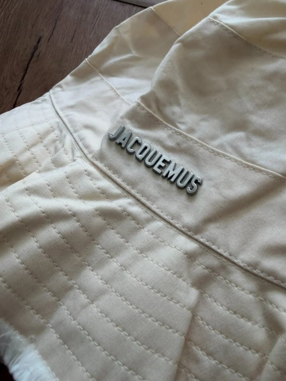 Jacquemus Le Bob Artichaut Bucket Hat – Off-White